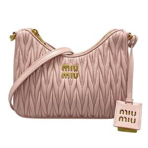 Auth miumiu Matelasse - Pink Leather Shoulder Bag